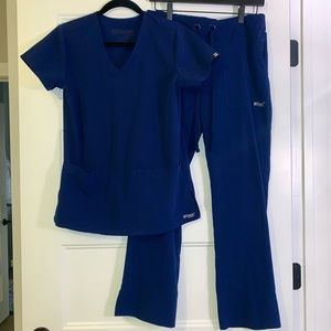 Greys Anatomy by Barco Scrub Set Size Small Navy Blue